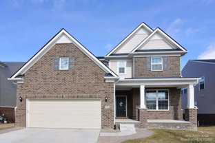 735 Groveland Cir - Photo 1 of 1