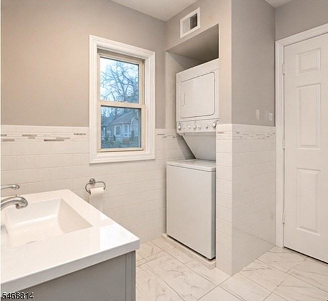 143 Morris Ave #2 - Photo 5 of 5