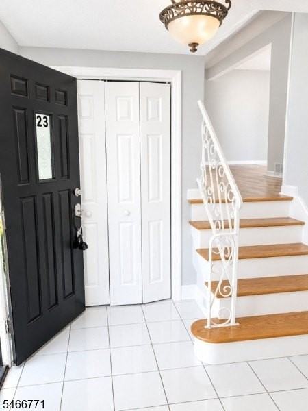 23 Winthrop Rd - Photo 2 of 15