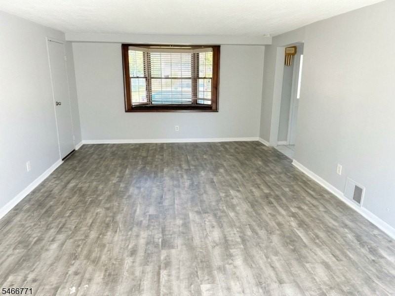 23 Winthrop Rd - Photo 6 of 15