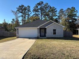 featured image of 196 Twisted Oaks Dr