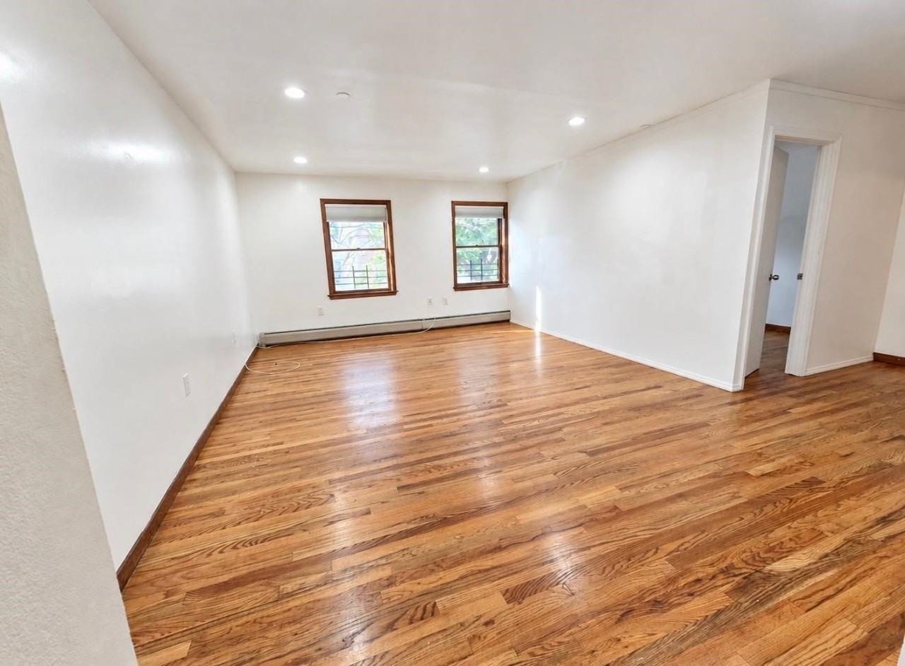 260 Broadway #2A - Photo 6 of 23