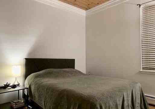 228 1st St #1B - Photo 6 of 9