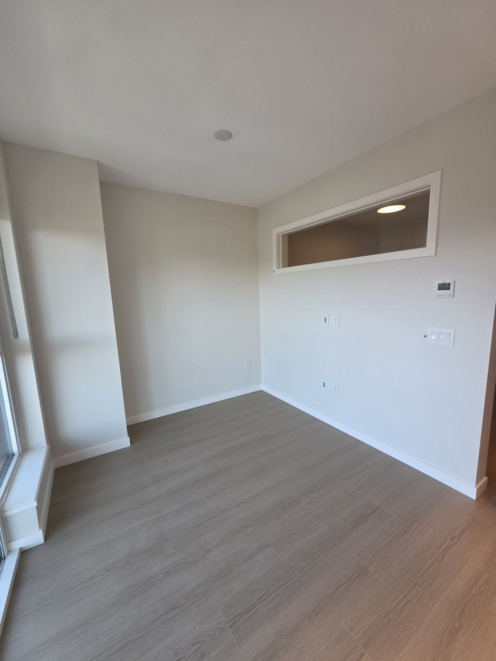 612 Elmwood Street #15th - Photo 2 of 8