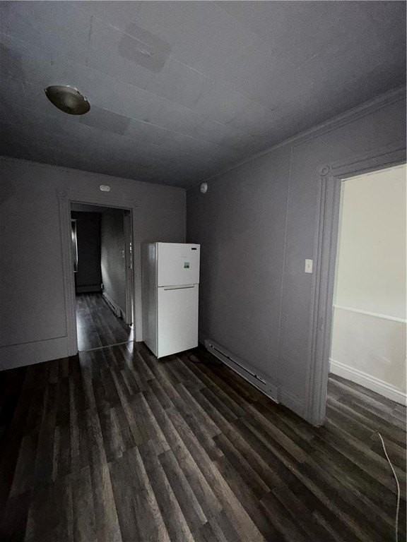 532 W Tilghman St #4 - Photo 3 of 4