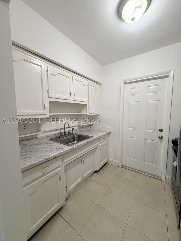 1955 Normandy Dr #2 - Photo 7 of 14
