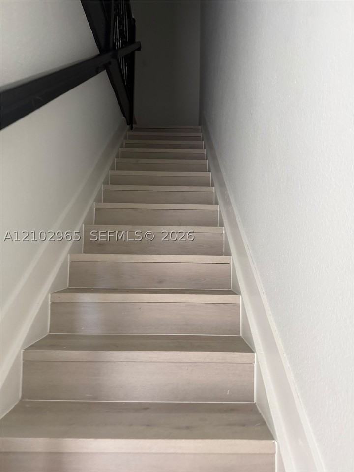 14065 Sw 49th St #1 - Photo 3 of 21