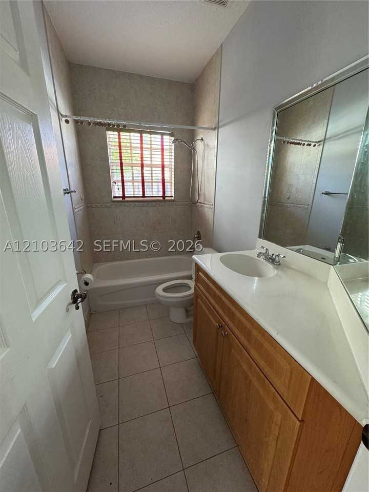 16220 Sw 91st Ct - Photo 6 of 15
