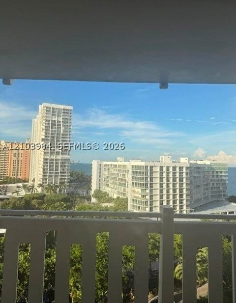 1121 Crandon Blvd #E1003