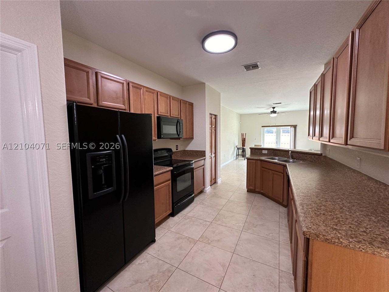 3060 Se 4th Ct #3060 - Photo 5 of 20