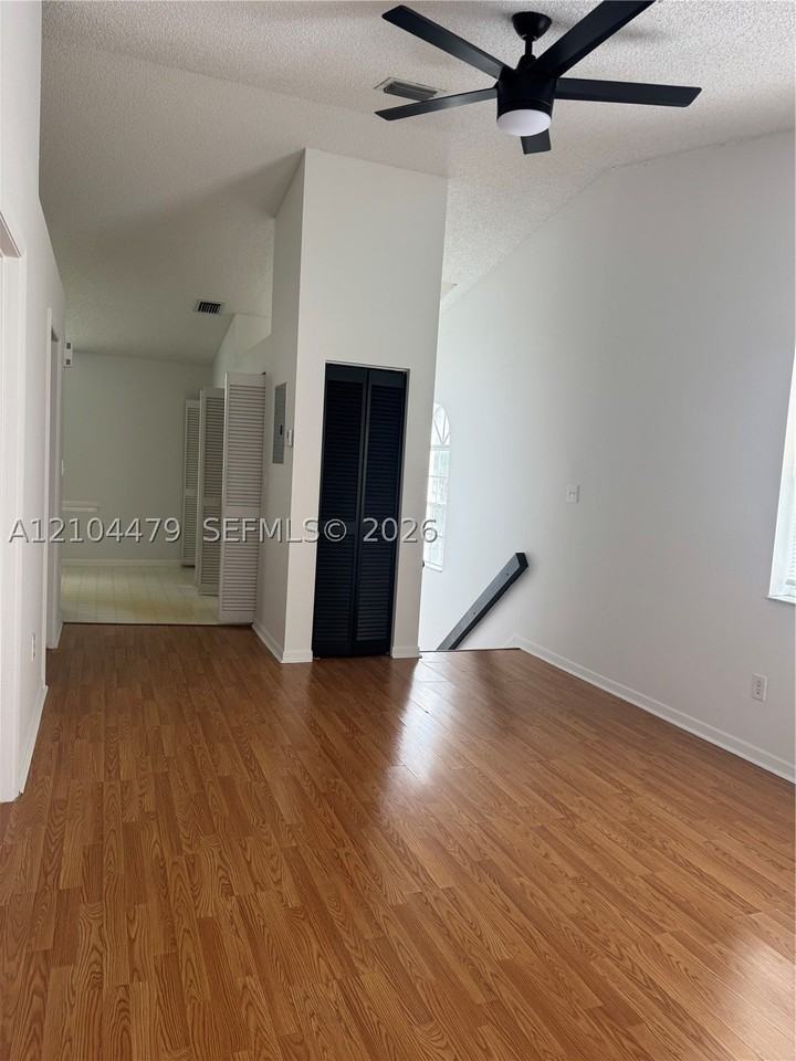 12201 Sw 148th St #1102 - Photo 7 of 18