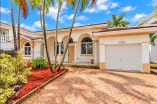 13821 Sw 136th Pl #0 - Photo 1 of 1