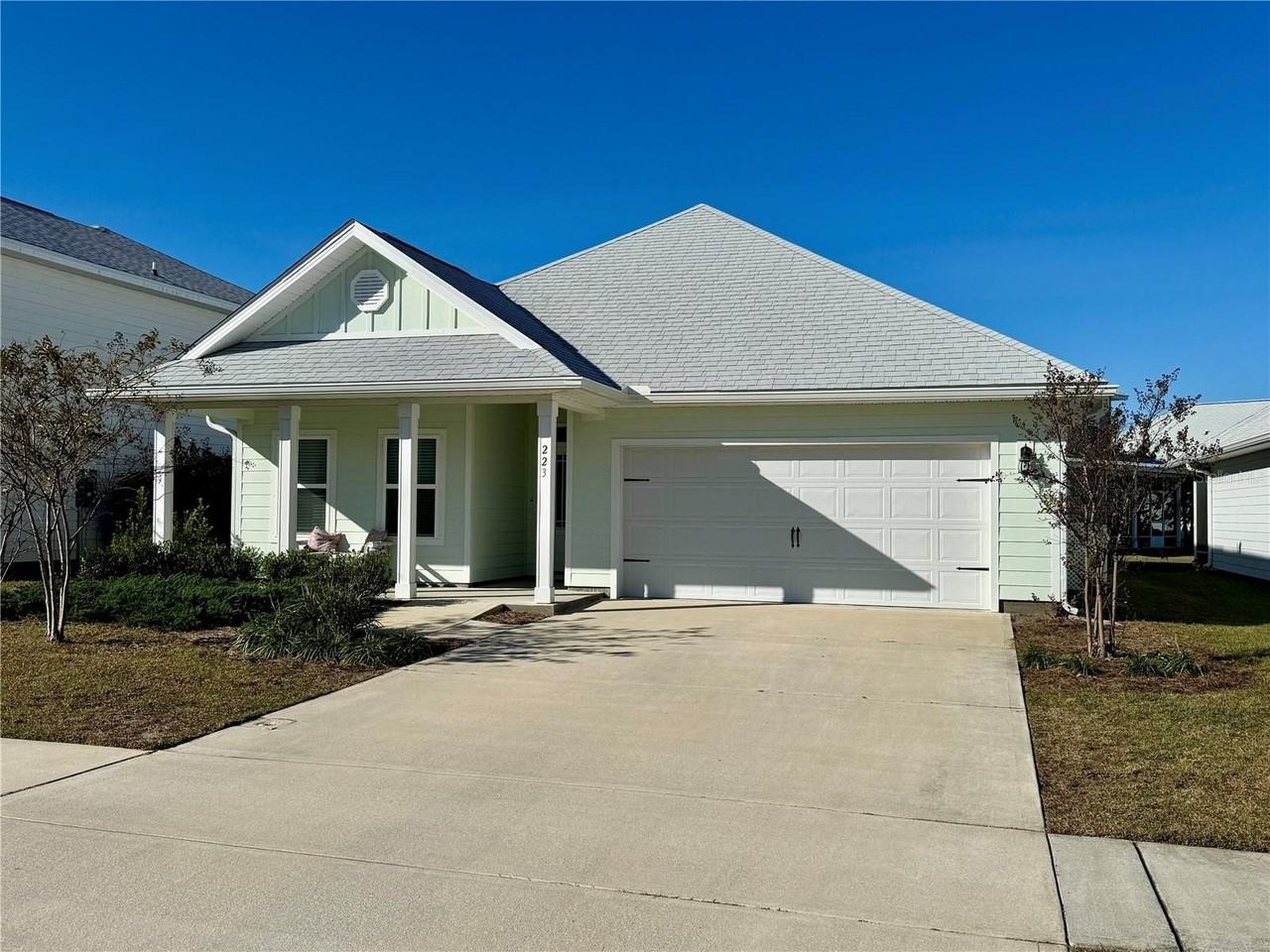 223 Moonraker Cir - Photo 2 of 29