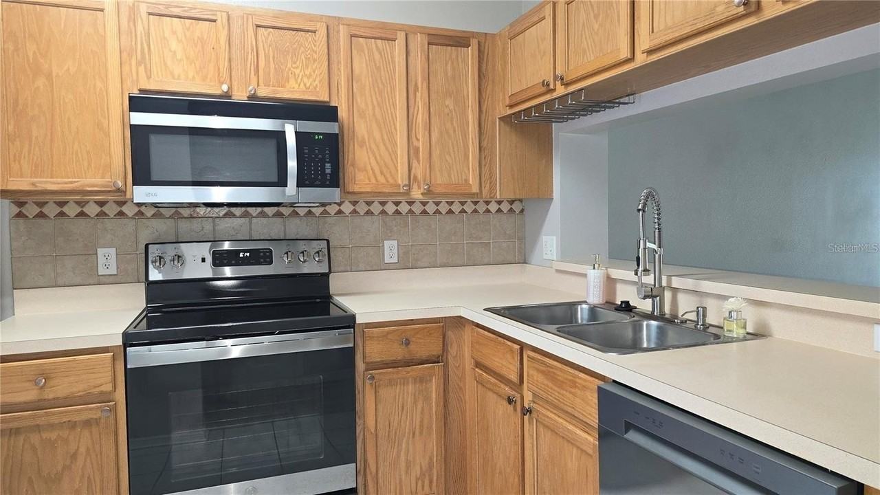 4638 Sabal Key Dr - Photo 2 of 20