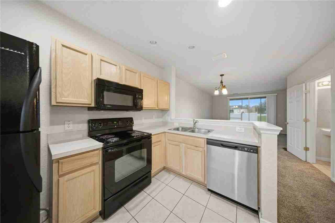 4459 Sw 49th Ave - Photo 5 of 31