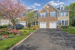 featured image of 24 Barr Ln