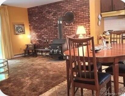 3 Kathleen Ct - Photo 5 of 18