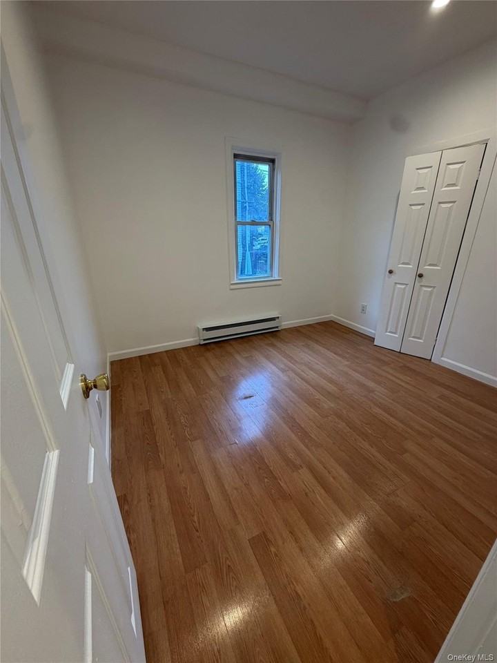 21626 99th Ave #1stFL - Photo 4 of 9