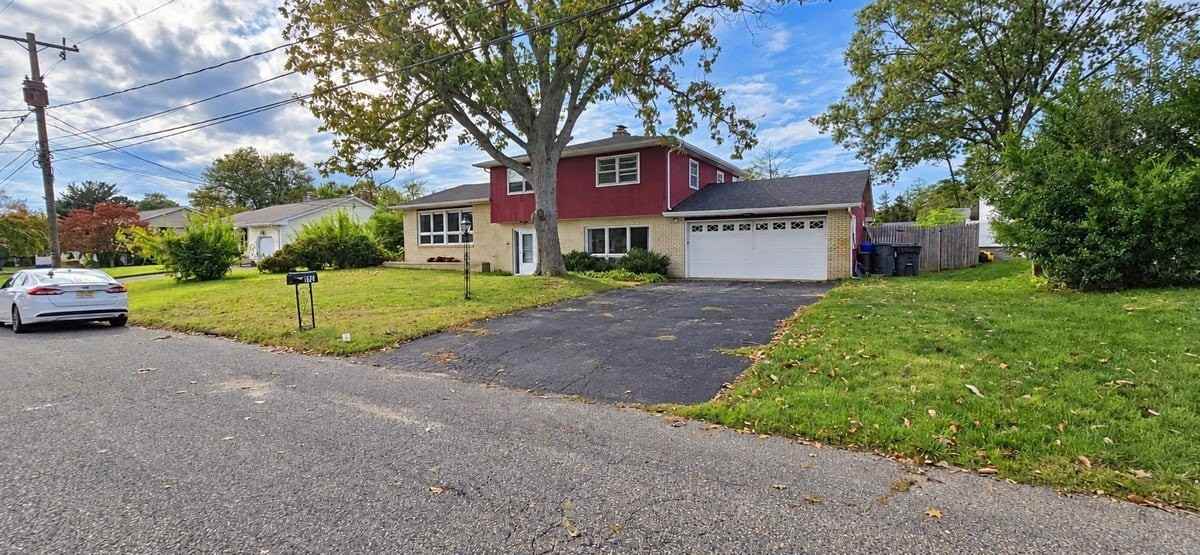 412 Meredith Ln - Photo 2 of 34