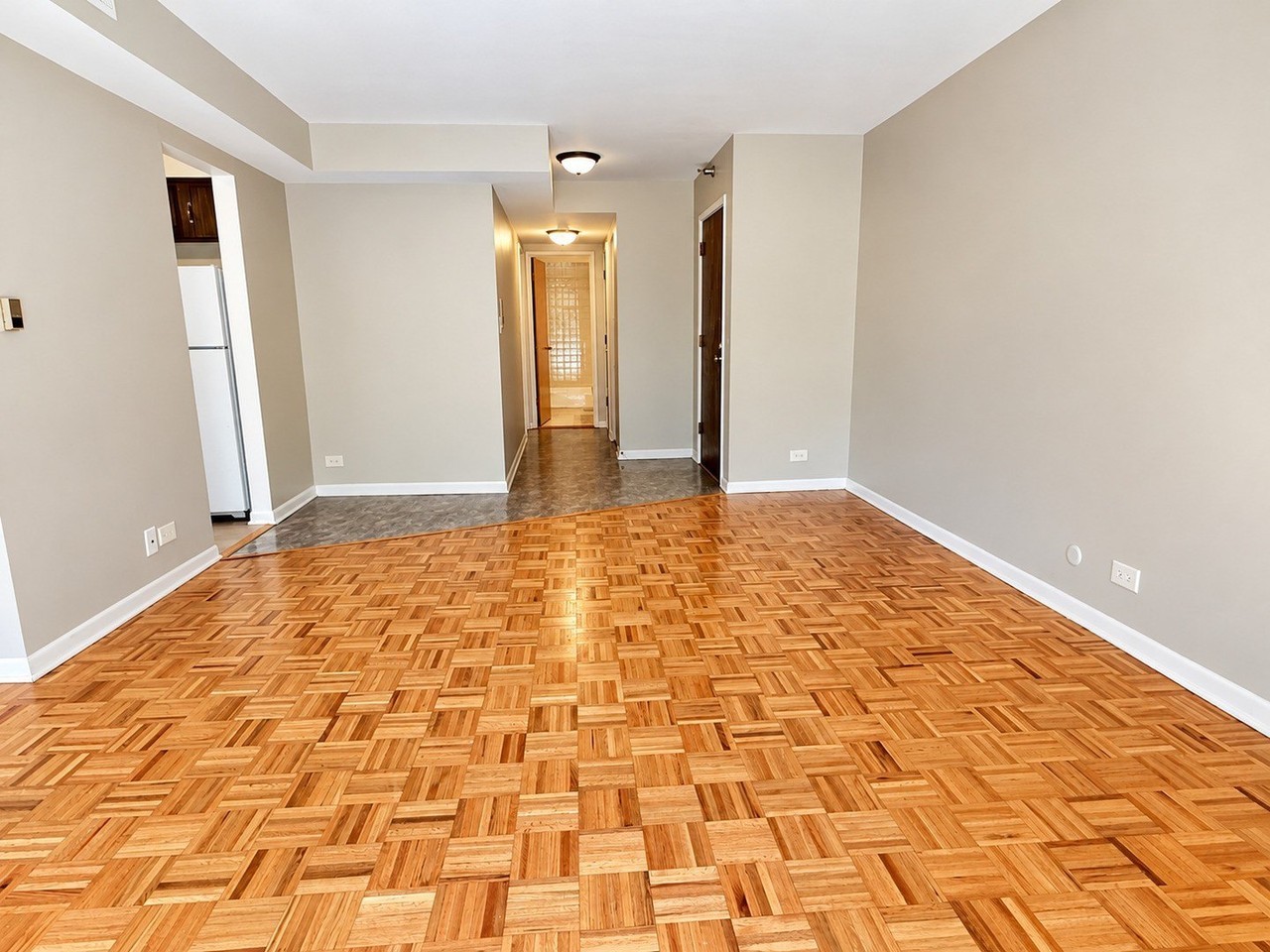 5240 Galitz St #208 - Photo 5 of 27
