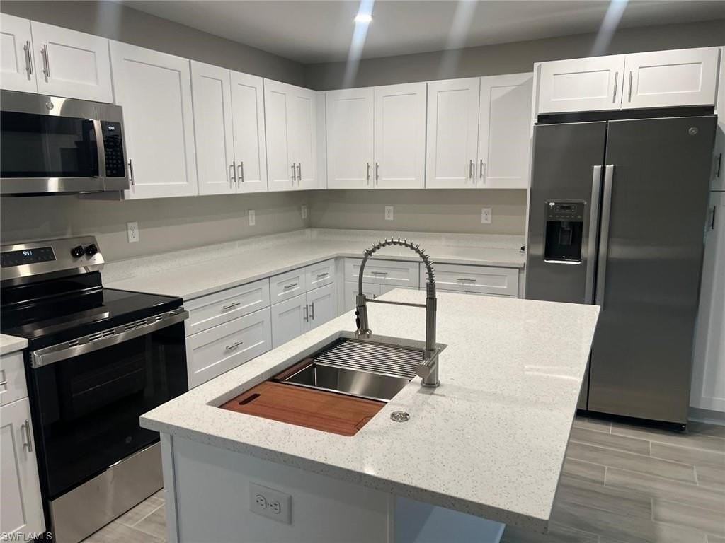 1124 Eisenhower Blvd - Photo 3 of 8