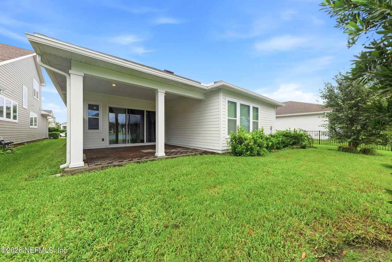 10772 Aventura Dr - Photo 7 of 37