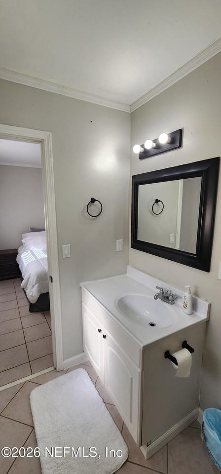 2834 Henley Rd - Photo 5 of 6