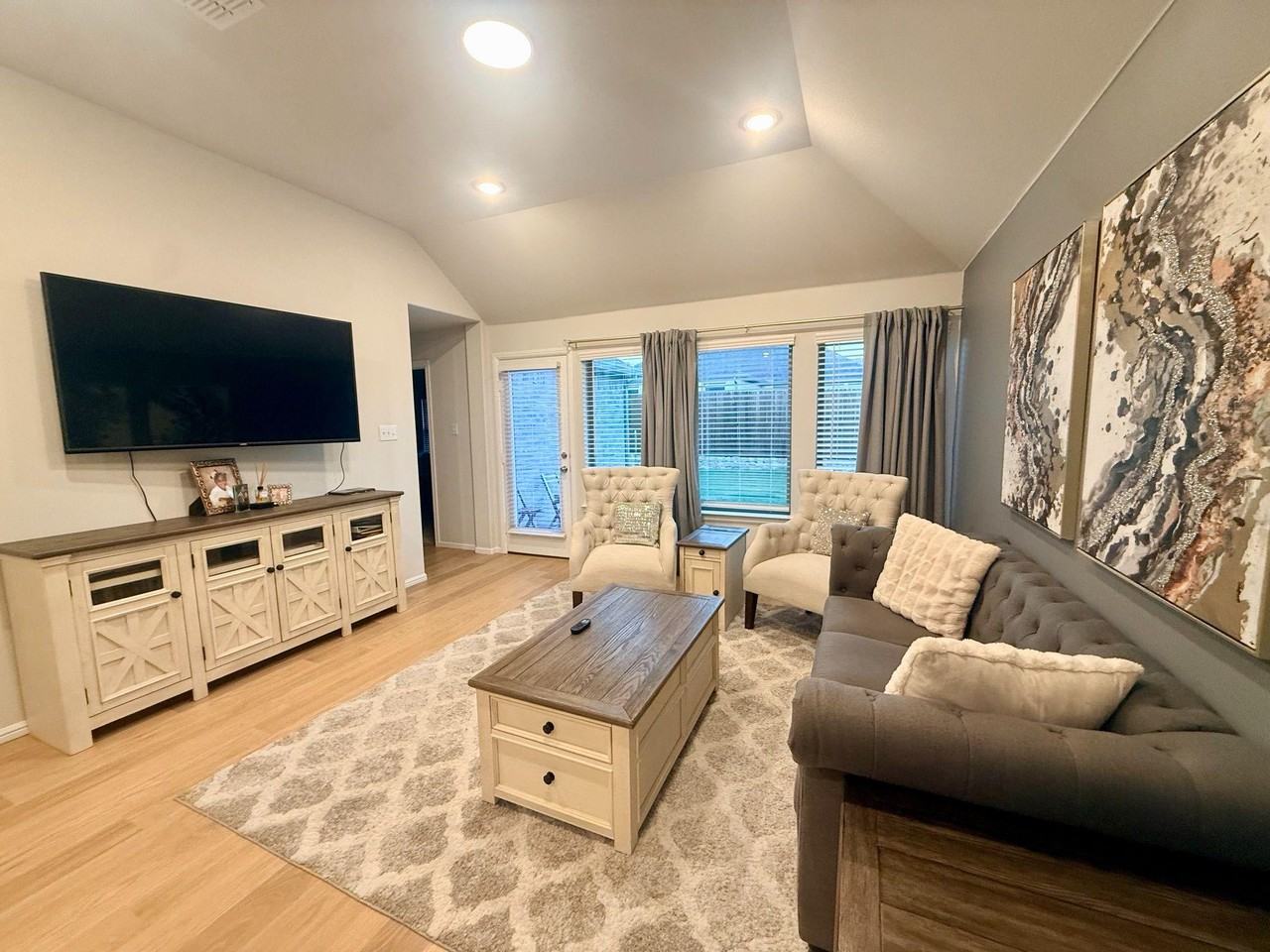 Pedigree Ln - Photo 4 of 12