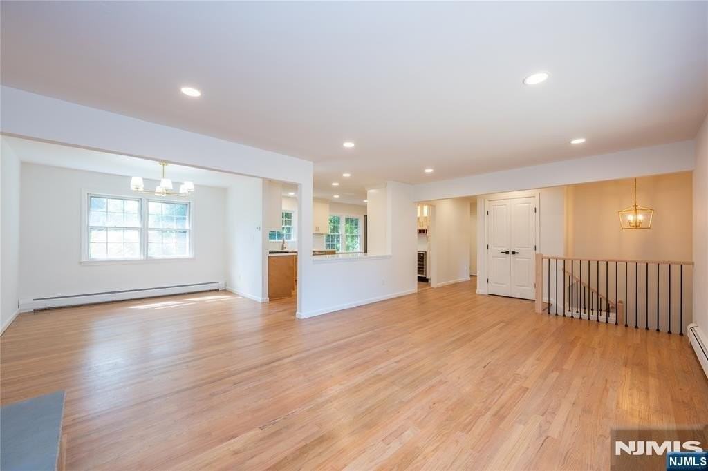 34 Homewood Ave - Photo 3 of 20