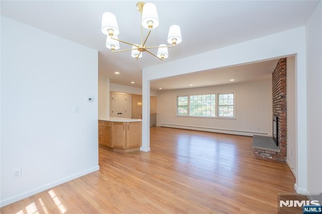 34 Homewood Ave - Photo 4 of 20