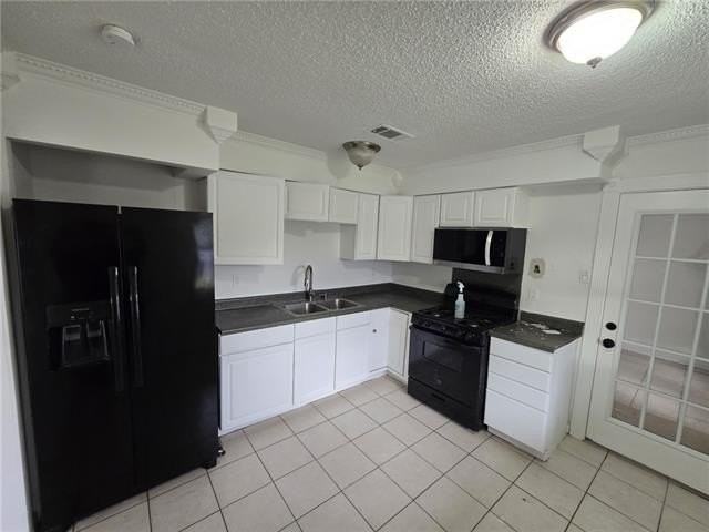 7828 Karla St - Photo 3 of 18