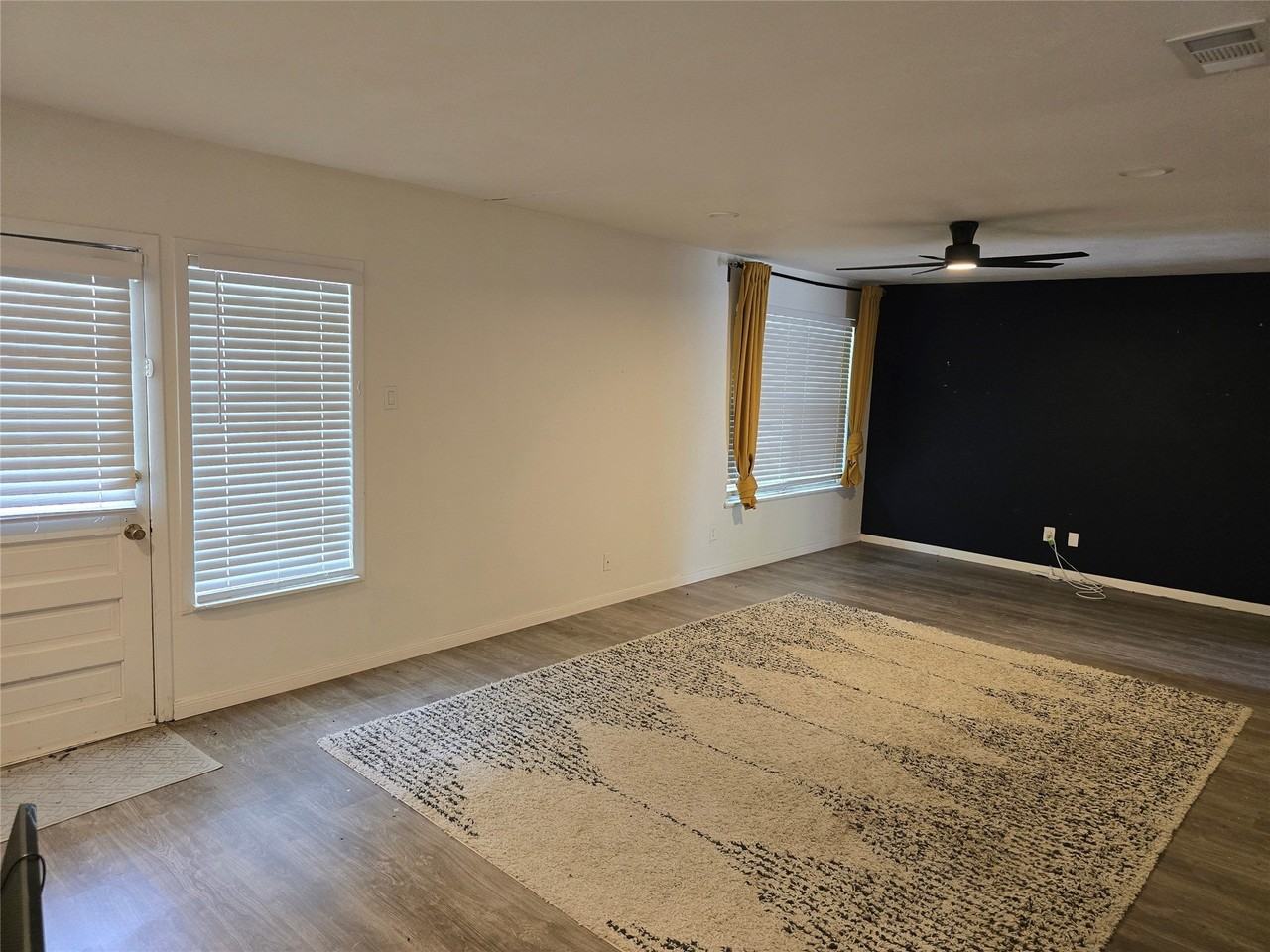 7016 Valhalla Rd - Photo 6 of 26