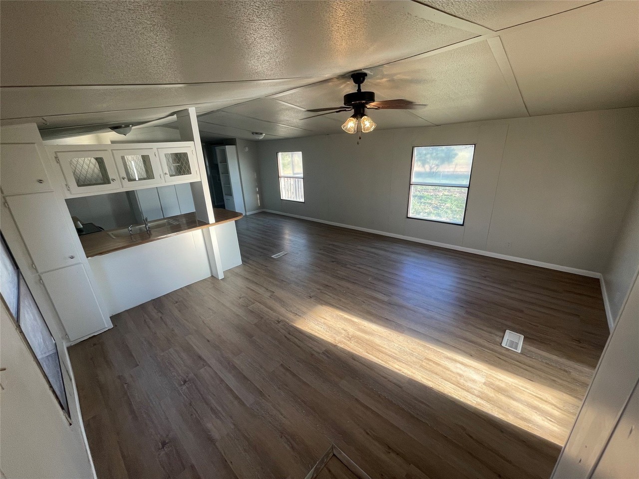 2901 Fm 604 - Photo 3 of 15