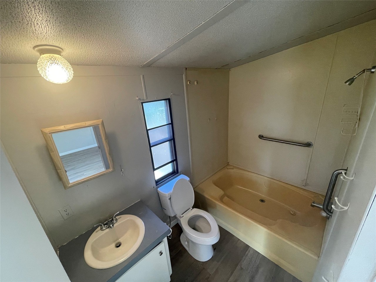 2901 Fm 604 - Photo 6 of 15