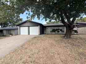 2704 Springlake Ct - Photo 1 of 1
