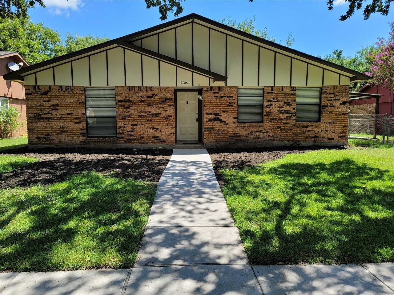 2626 Dove Meadow Dr - Photo 3 of 22