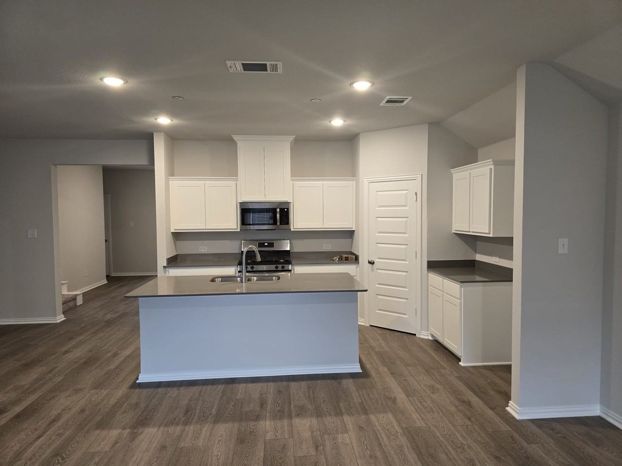 714 Tinsley Meadows Dr - Photo 4 of 21