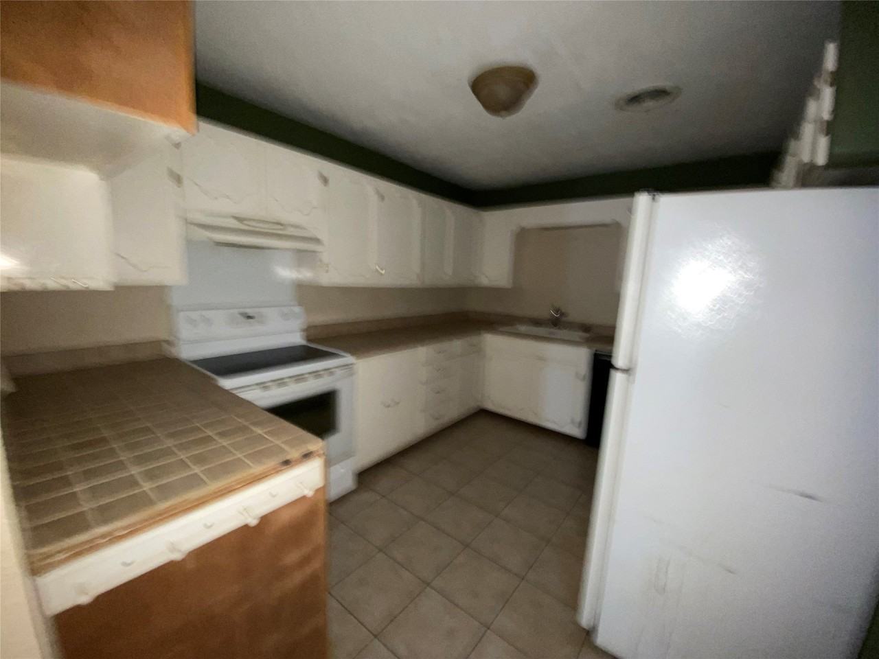 21788 Ih 10 - Photo 6 of 21
