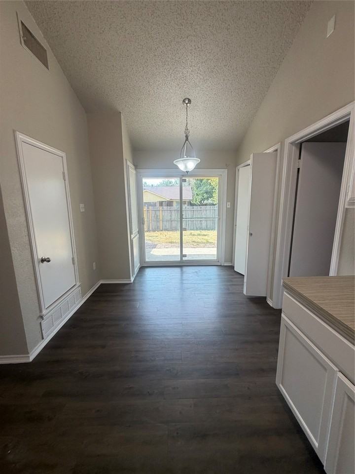 7313 Silver Sage Dr - Photo 4 of 7