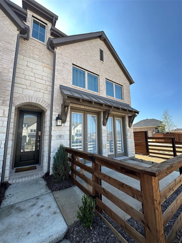 358 Somerville Dr - Photo 2 of 24