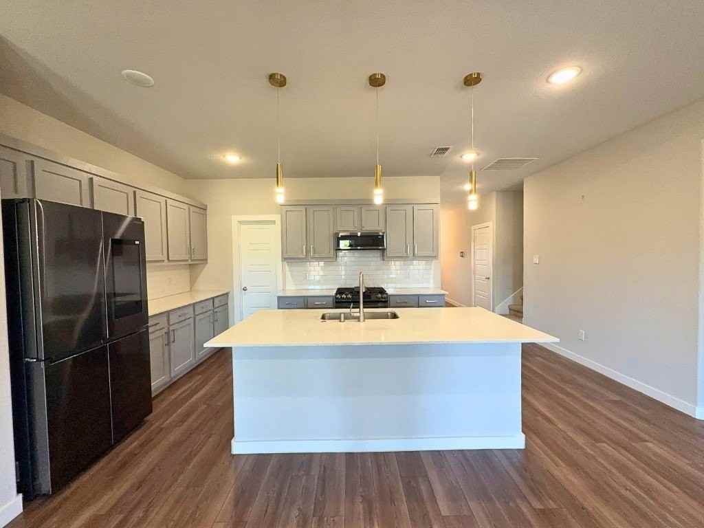 10740 Juniper Canyon Way - Photo 4 of 16
