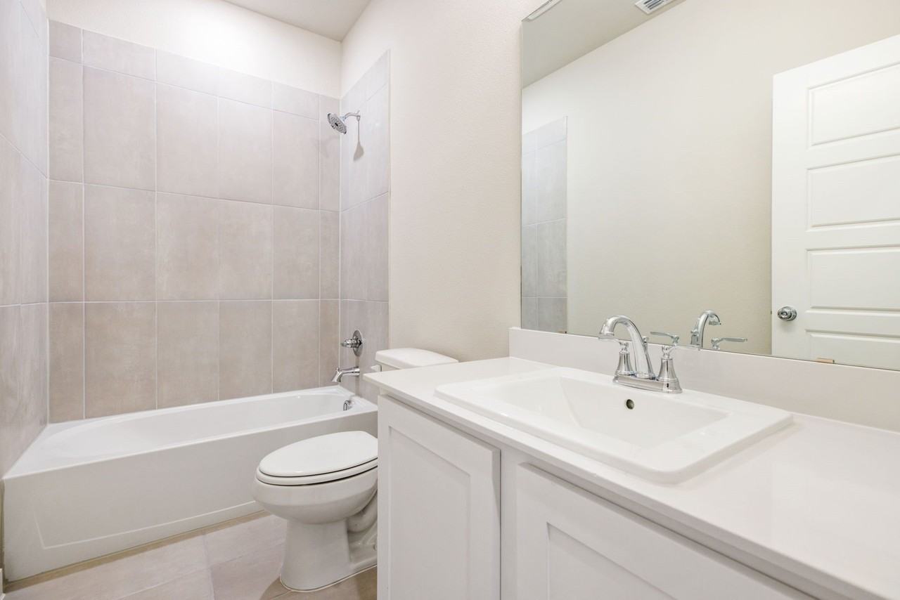 3711 Turpin Dr - Photo 6 of 33