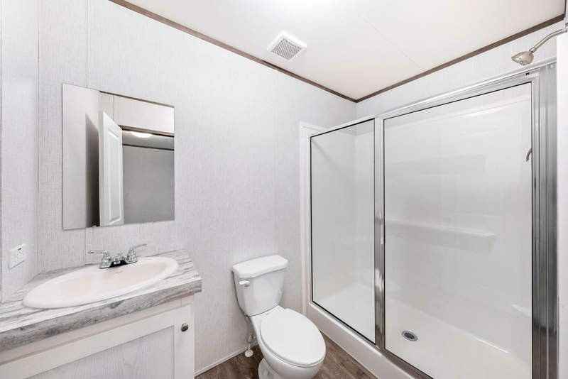 114 Lillian St - Photo 6 of 11