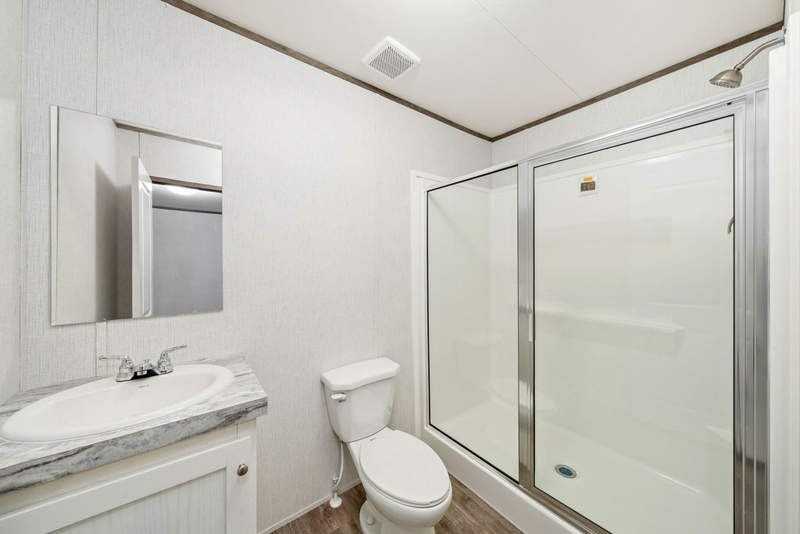 130 Lillian St - Photo 7 of 11