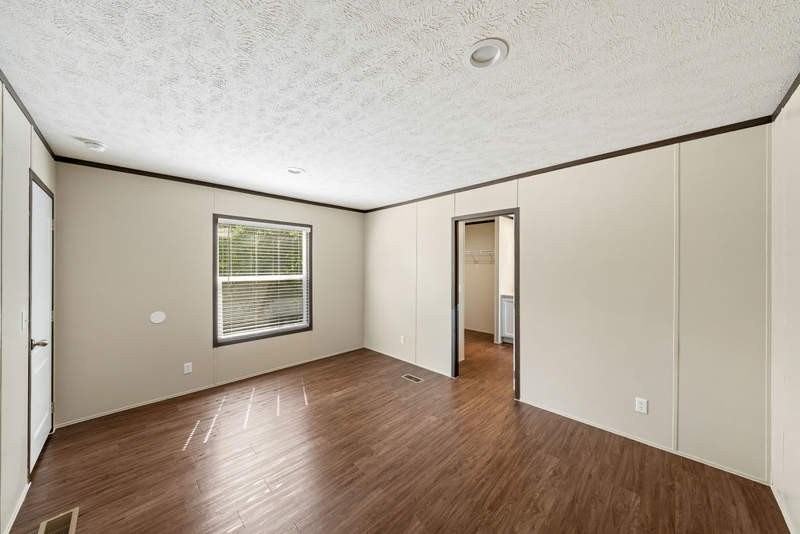 119 Peggy St - Photo 5 of 11