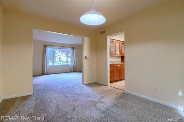 1305 Fieldway Ct - Photo 7 of 31