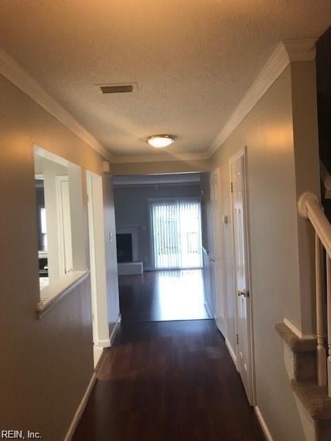3956 Seeman Rd - Photo 2 of 11