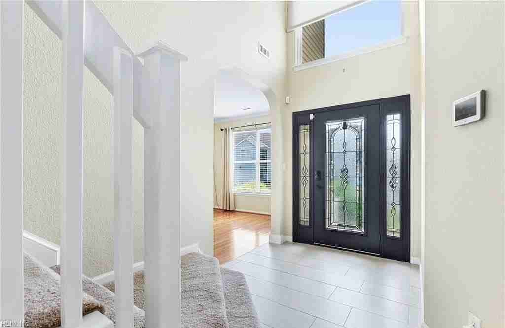 9559 Bay Point Dr - Photo 5 of 34