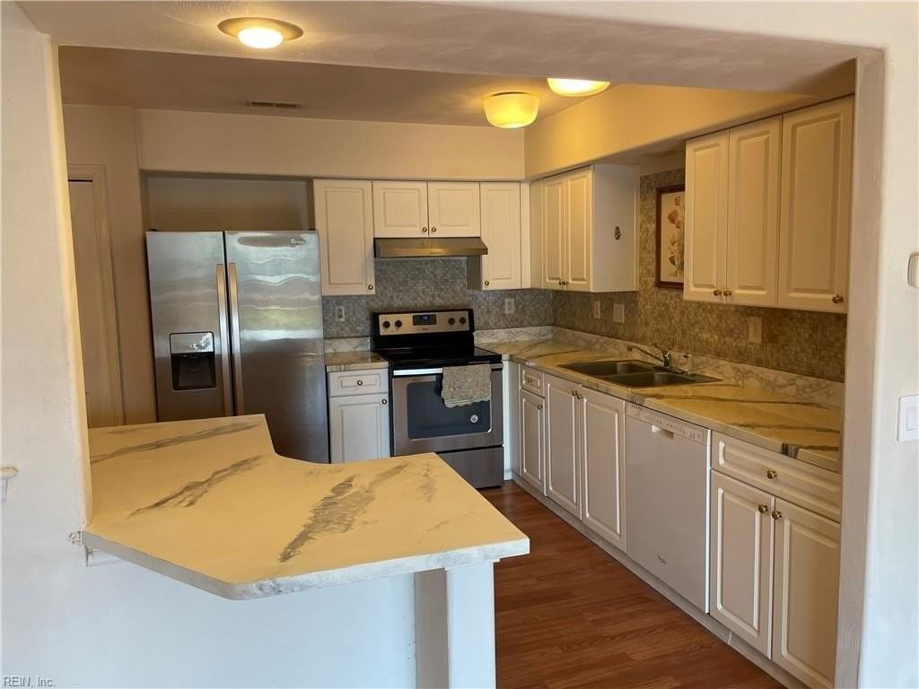 137 Post Oak Rd - Photo 4 of 11