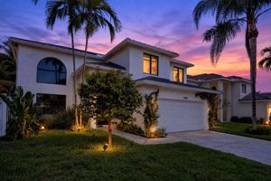 featured image of 3995 Laurelwood Ln